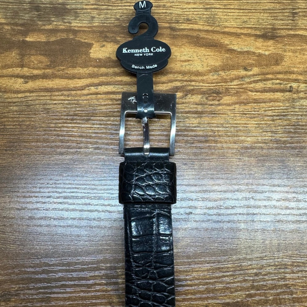 Kenneth Cole New York Mens Black Crocodile Embossed Italian Leather Belt K1682 M